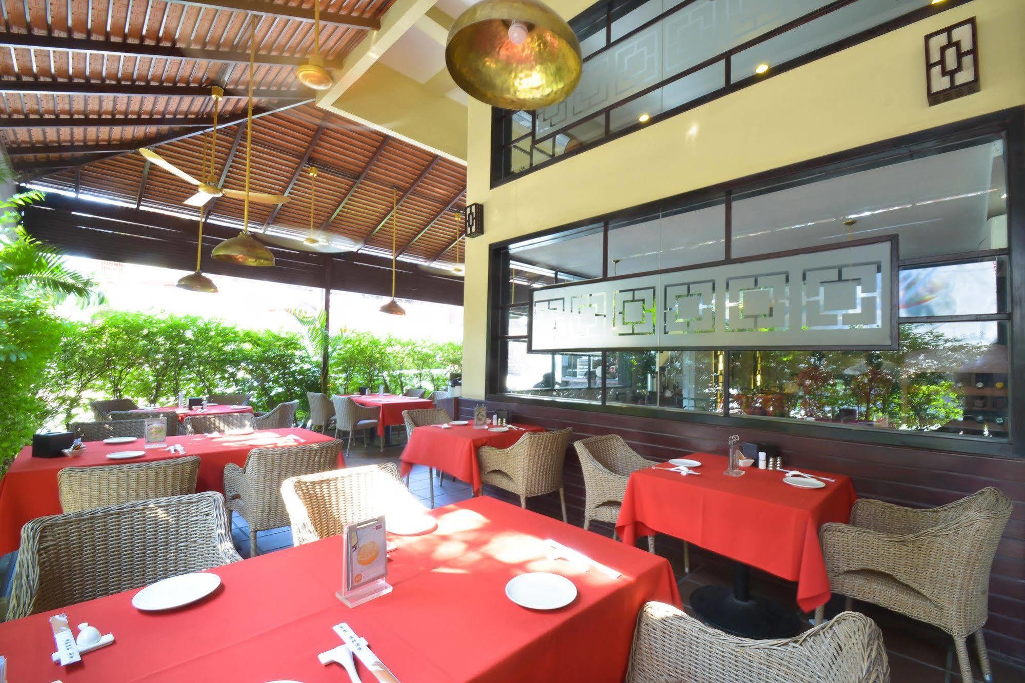 Feeling Home Hotel Phnom Penh Exterior foto